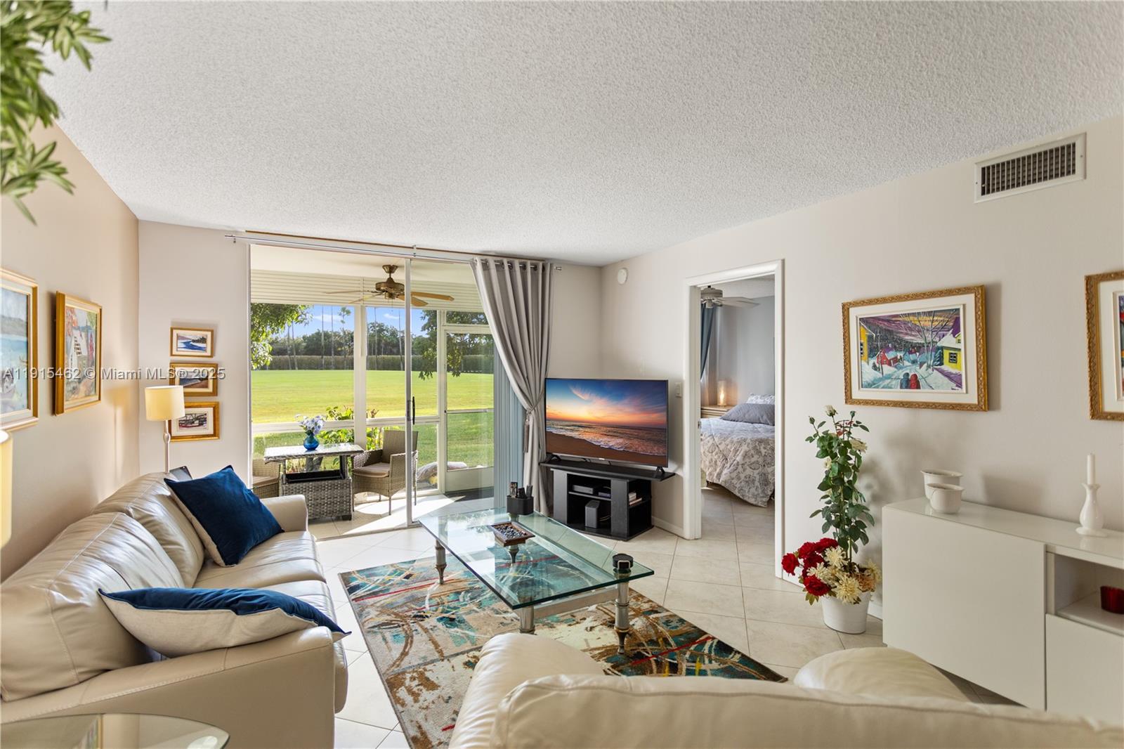 HOLLYBROOK GOLF AND - Residential