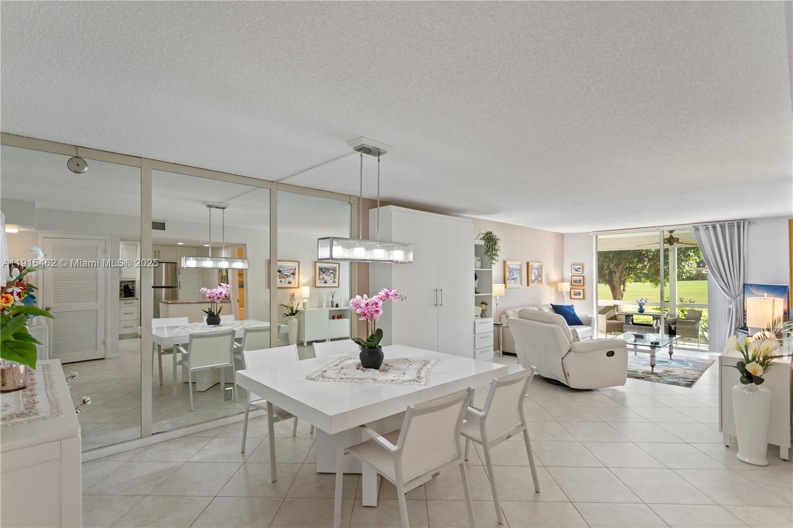 HOLLYBROOK GOLF AND - Residential