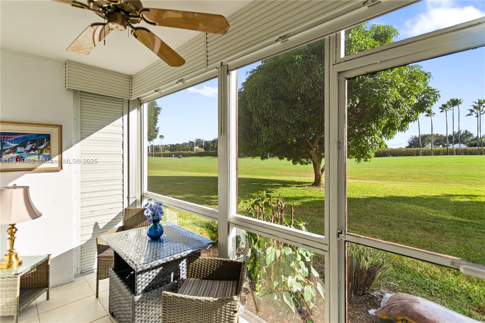 HOLLYBROOK GOLF AND - Residential