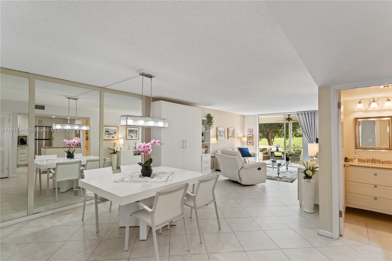 HOLLYBROOK GOLF AND - Residential