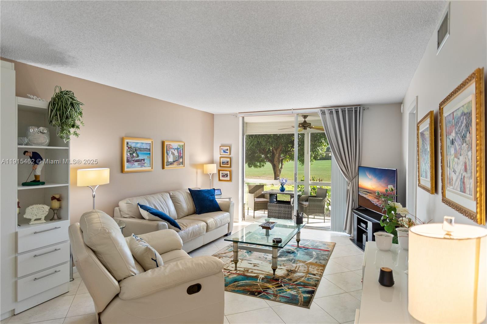 HOLLYBROOK GOLF AND - Residential