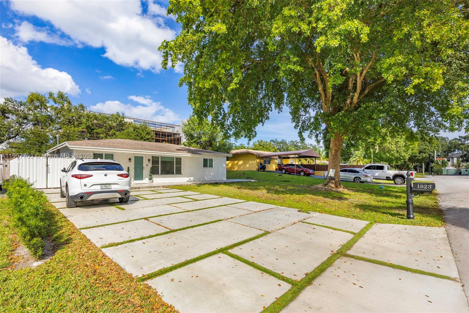 F A BARRETTS SUB OF W1/2 - Residential