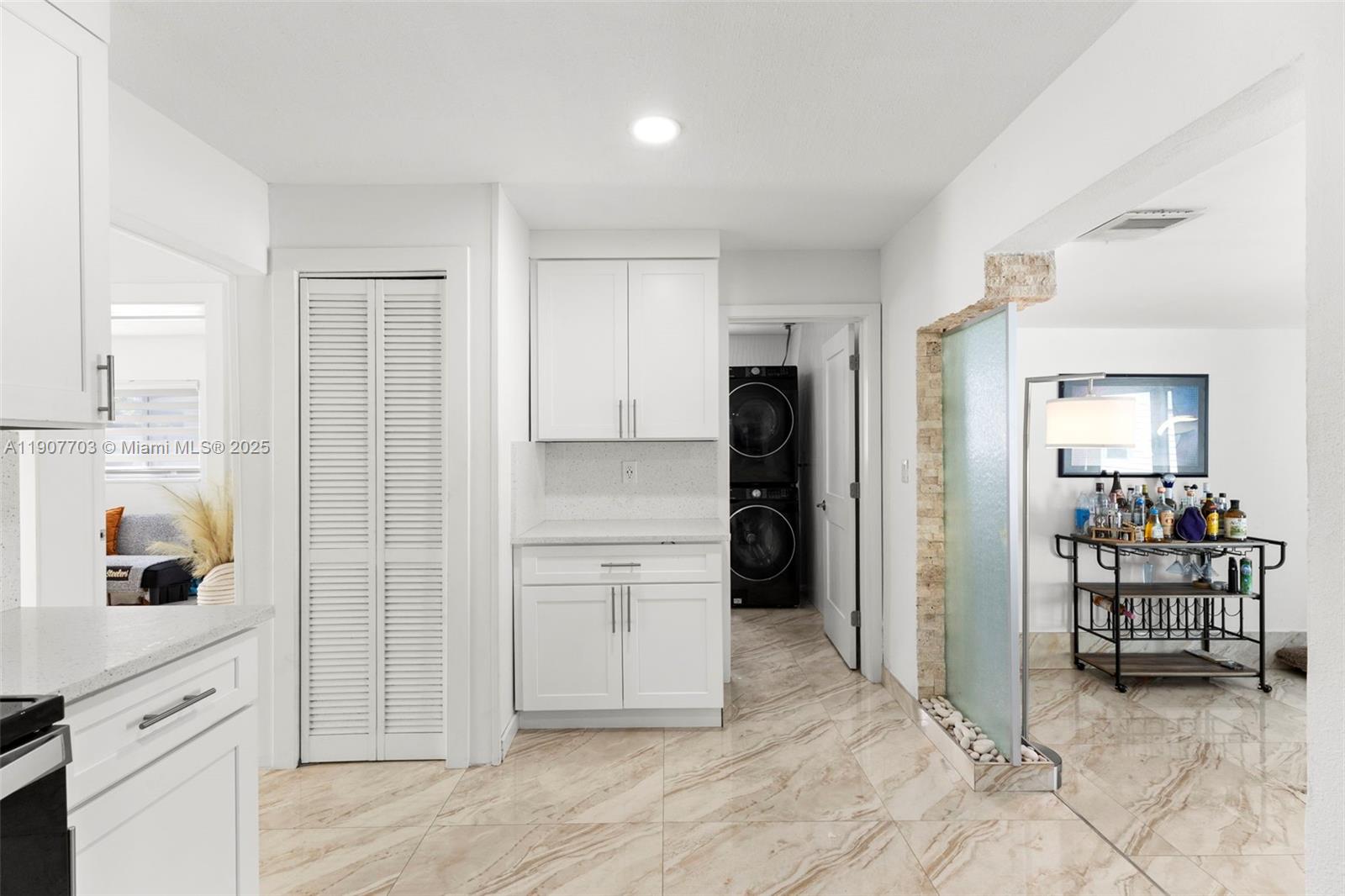 F A BARRETTS SUB OF W1/2 - Residential