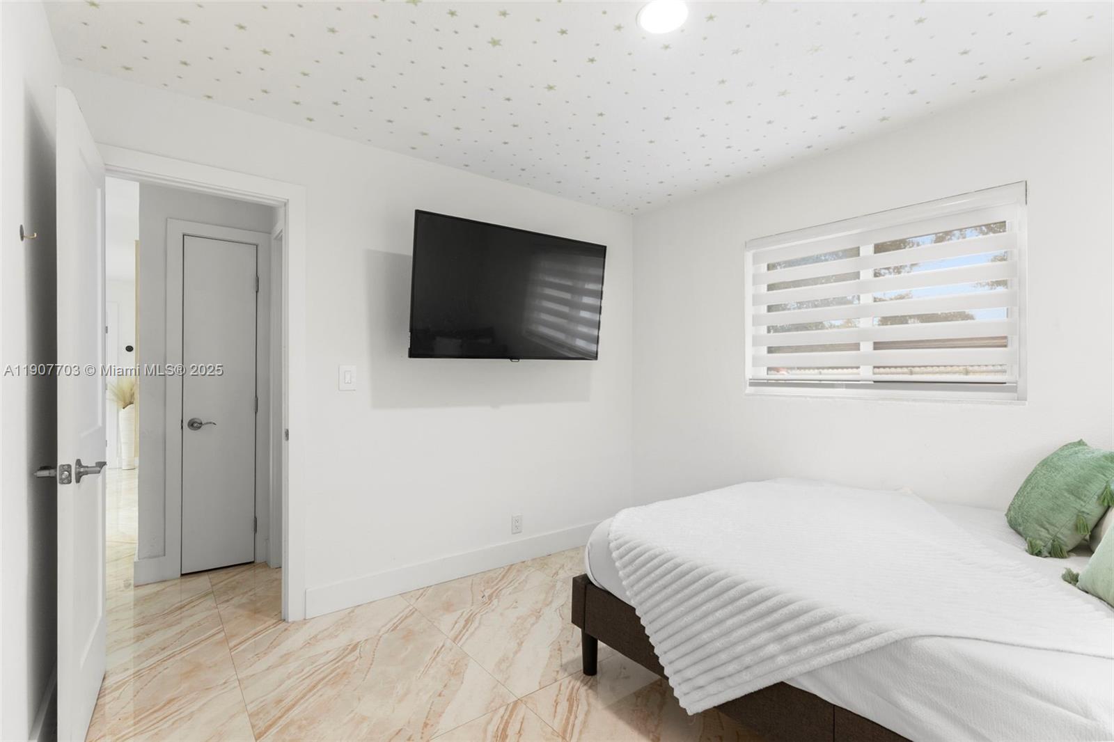 F A BARRETTS SUB OF W1/2 - Residential