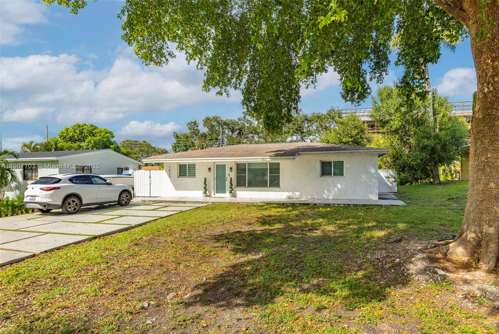 F A BARRETTS SUB OF W1/2 - Residential