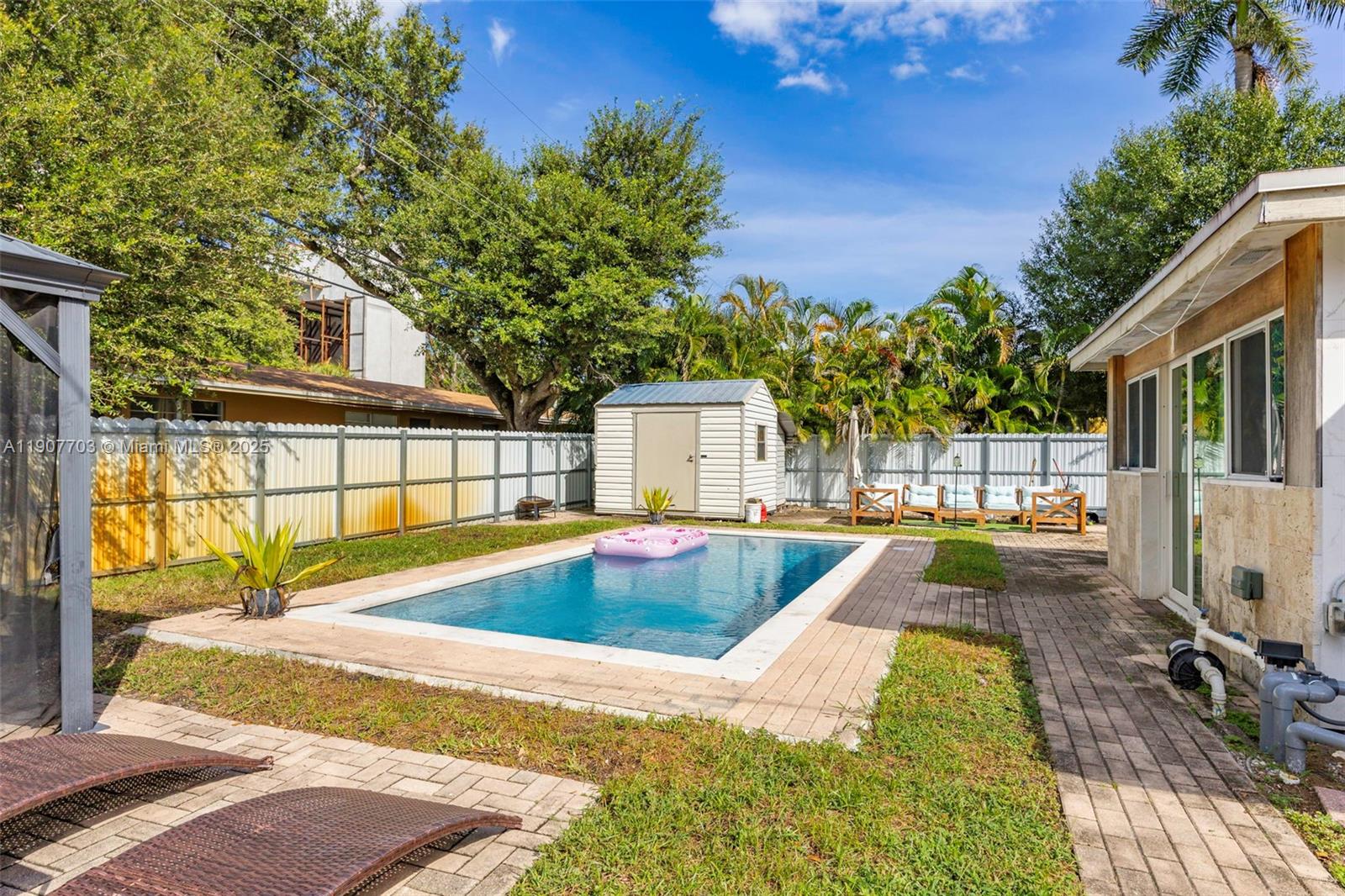 F A BARRETTS SUB OF W1/2 - Residential