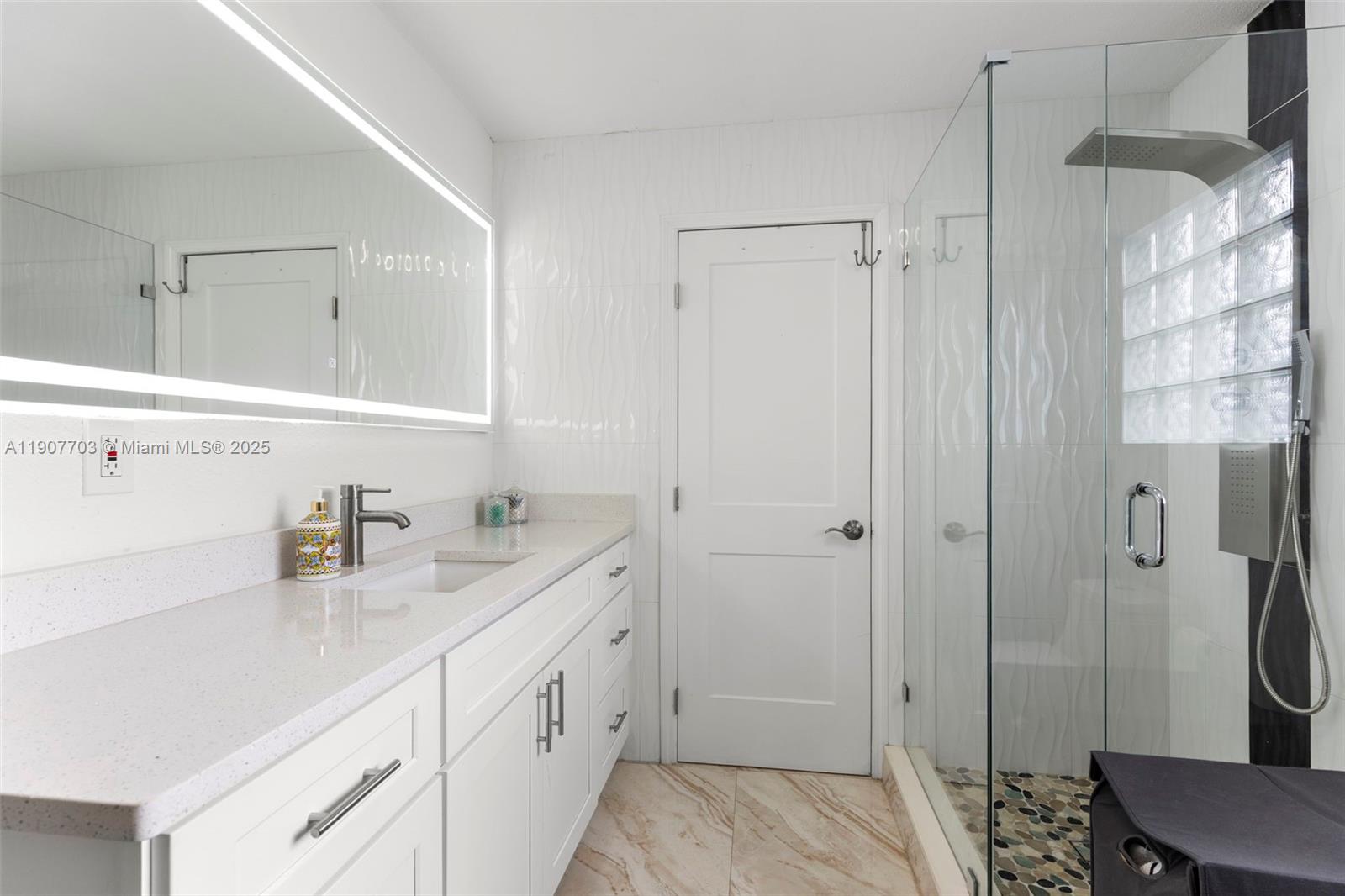 F A BARRETTS SUB OF W1/2 - Residential