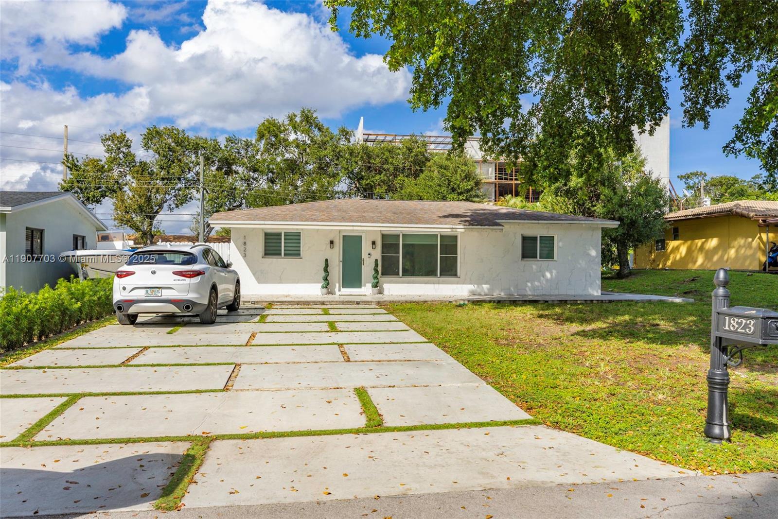 F A BARRETTS SUB OF W1/2 - Residential