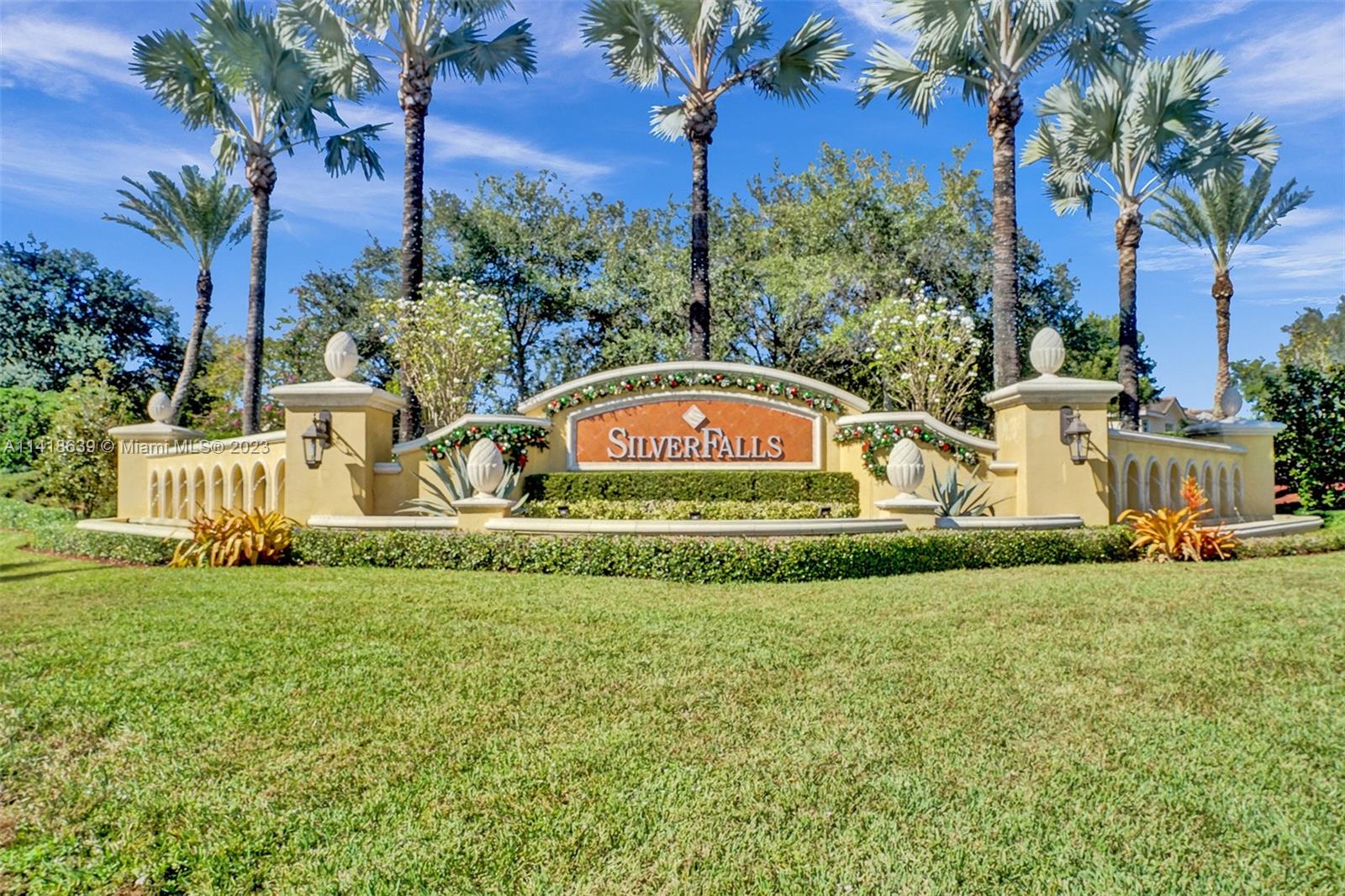 SILVER FALLS - Residential