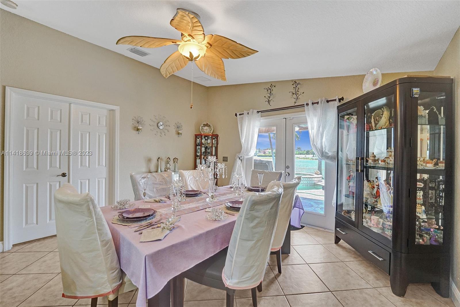 SILVER FALLS - Residential