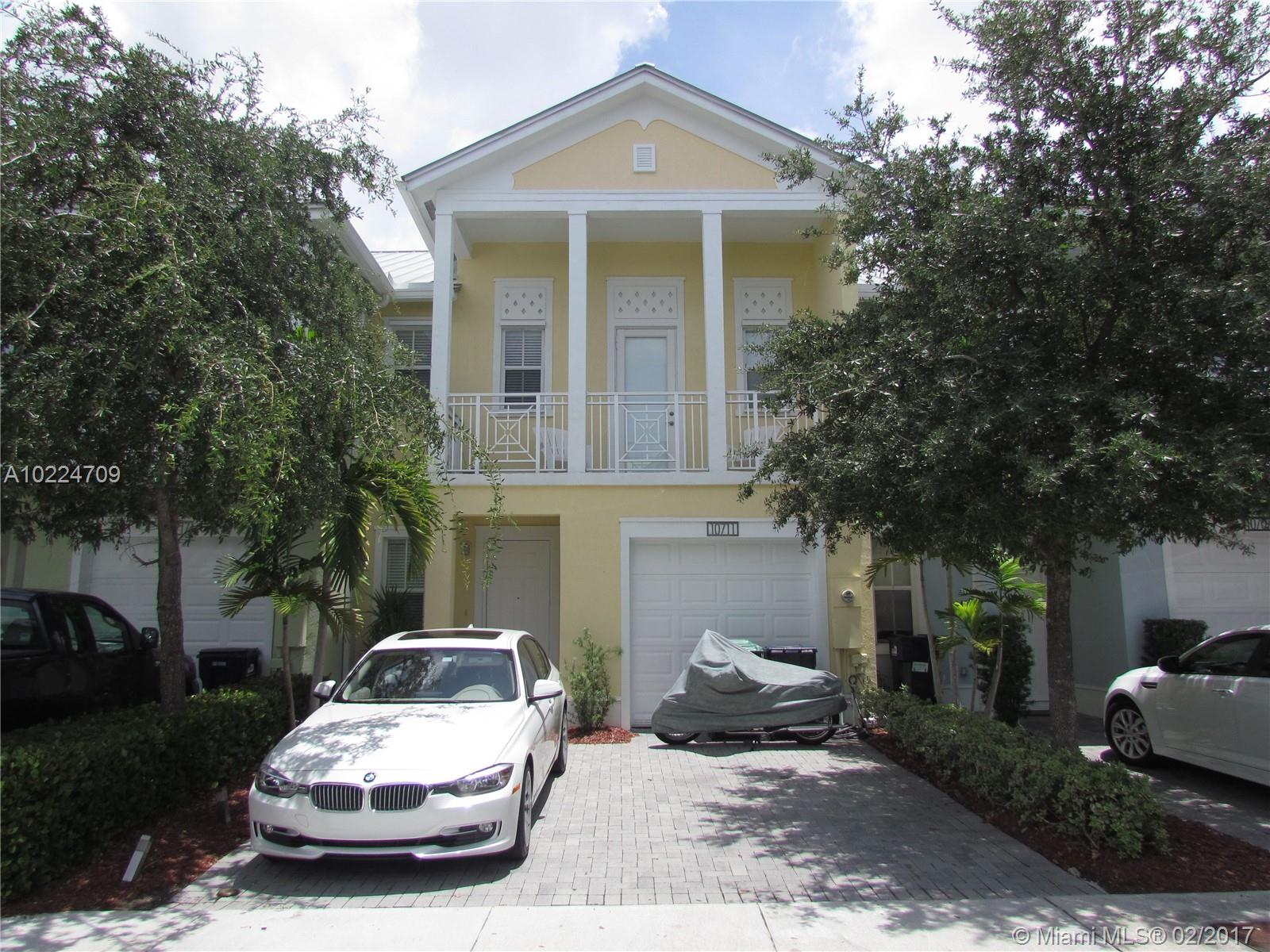 RESERVE AT DORAL - Residential Lease