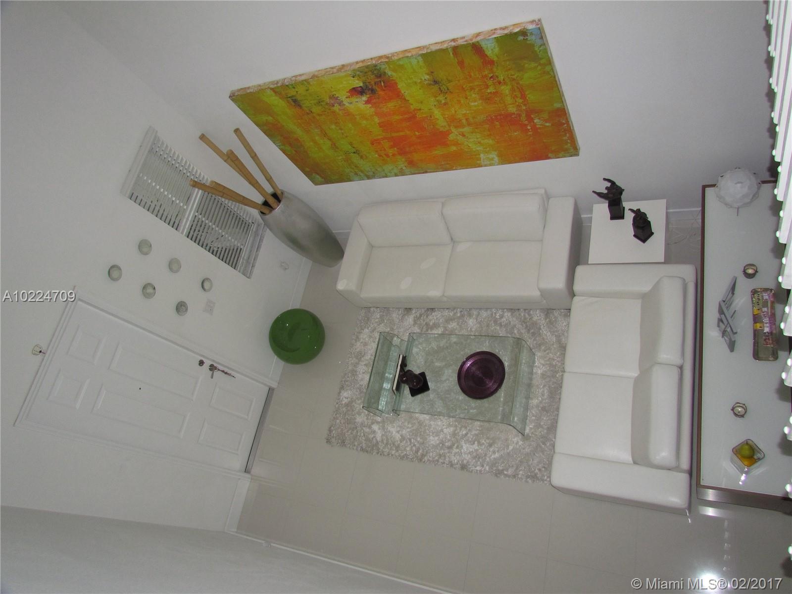 RESERVE AT DORAL - Residential Lease