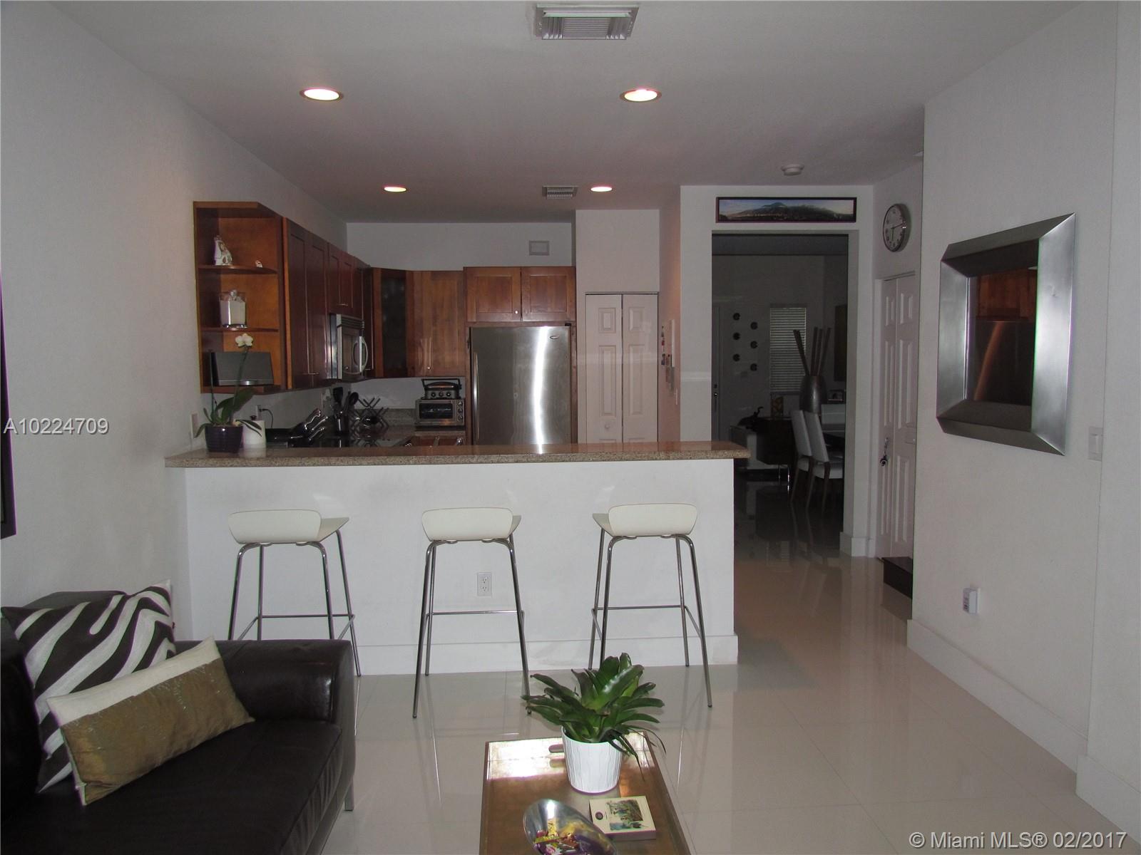 RESERVE AT DORAL - Residential Lease