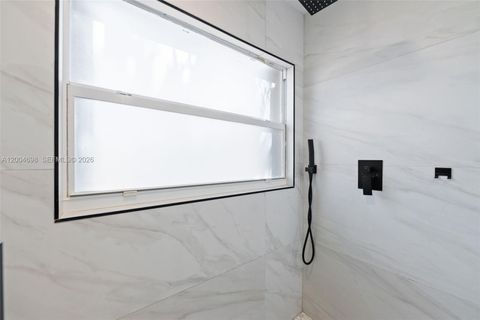 Tiny photo for 21012 NE 34th Ct, Aventura, FL 33180 (MLS # A12004698)