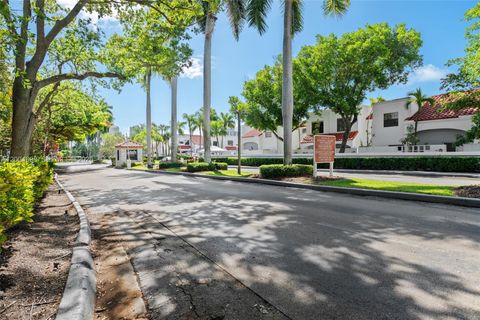 Tiny photo for 21012 NE 34th Ct, Aventura, FL 33180 (MLS # A12004698)