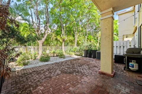 Tiny photo for 21012 NE 34th Ct, Aventura, FL 33180 (MLS # A12004698)