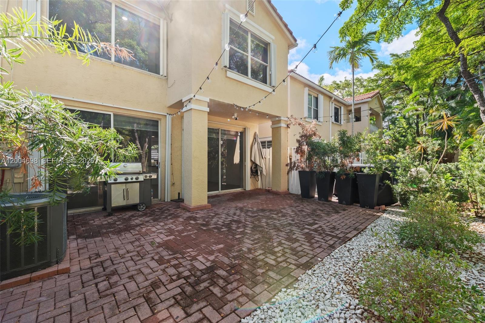 SPINNAKER BAY - Residential