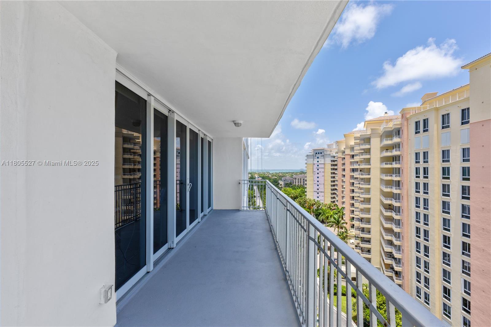 CASA DEL MAR CONDO - Residential