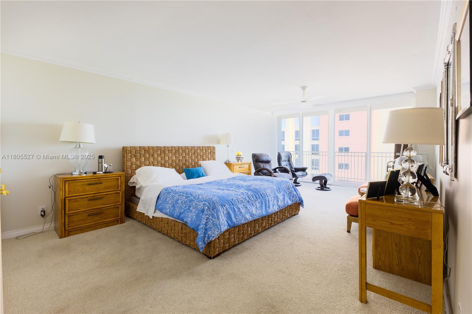 CASA DEL MAR CONDO - Residential