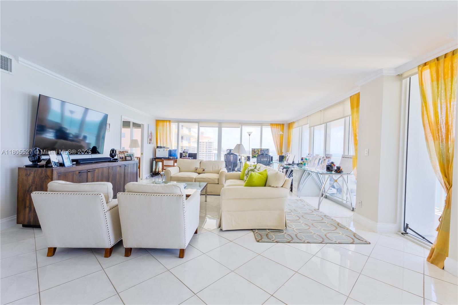 CASA DEL MAR CONDO - Residential
