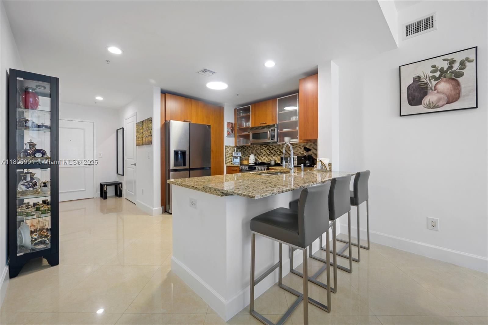 OCEAN MARINE YACHT CLUB C - Residential