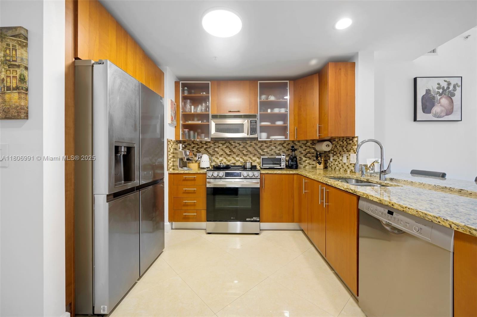 OCEAN MARINE YACHT CLUB C - Residential