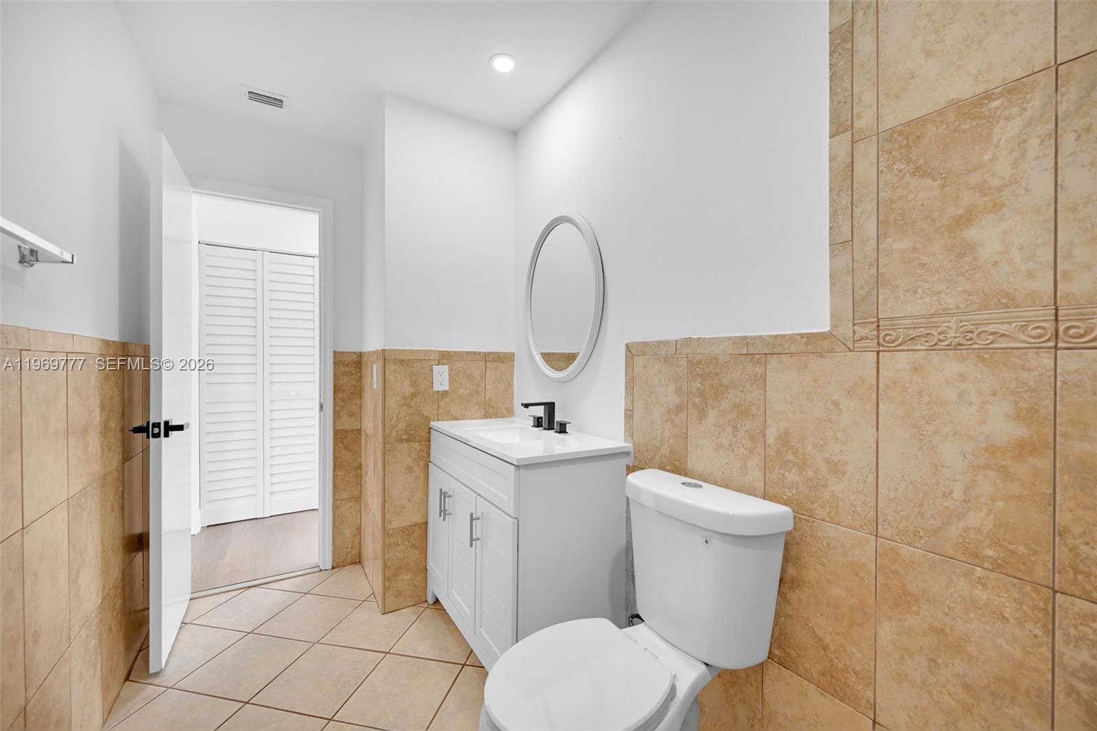 LAKES OF ACADIA UNIT 7 - Residential