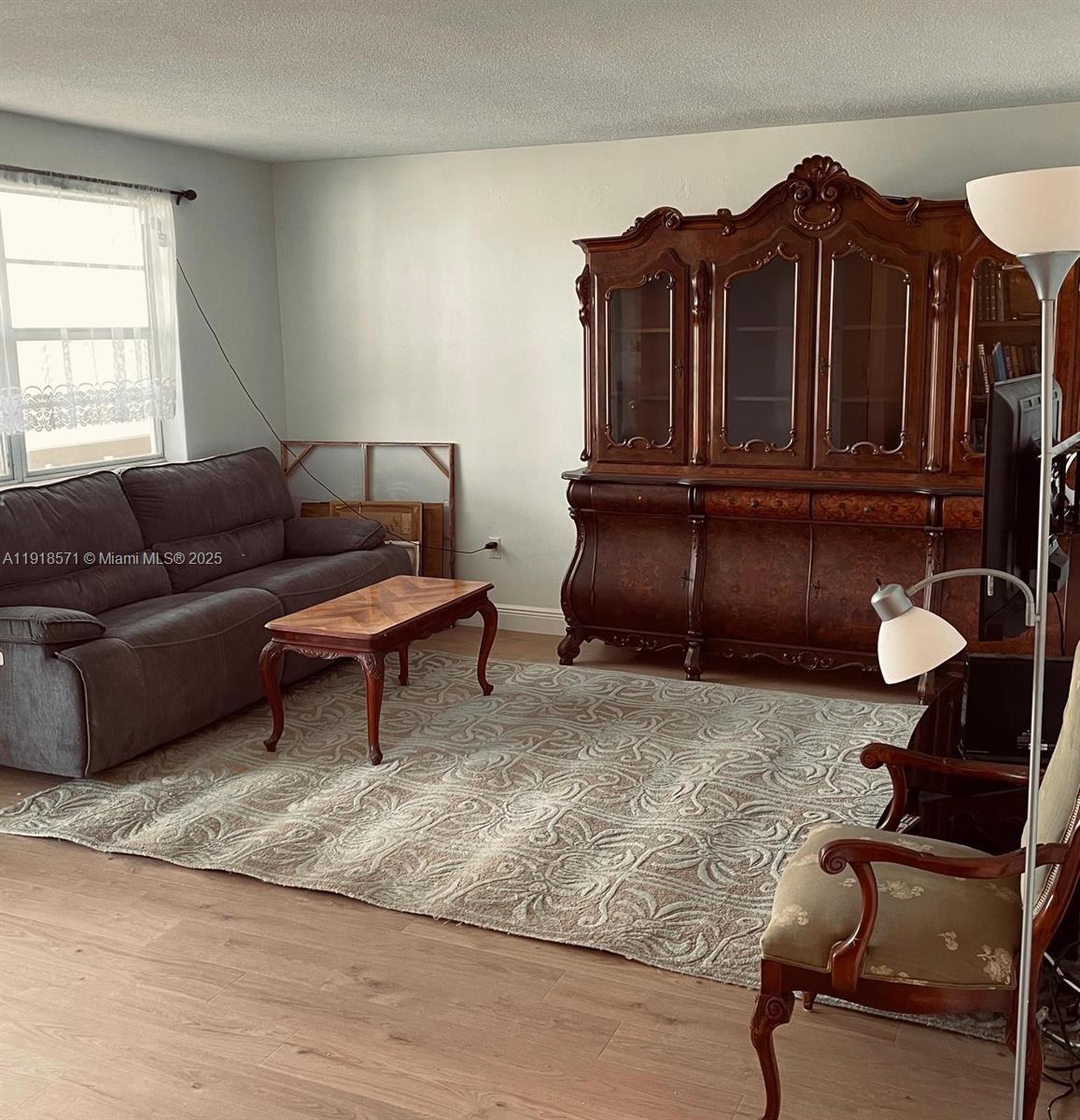 1355 NE 167th St 209