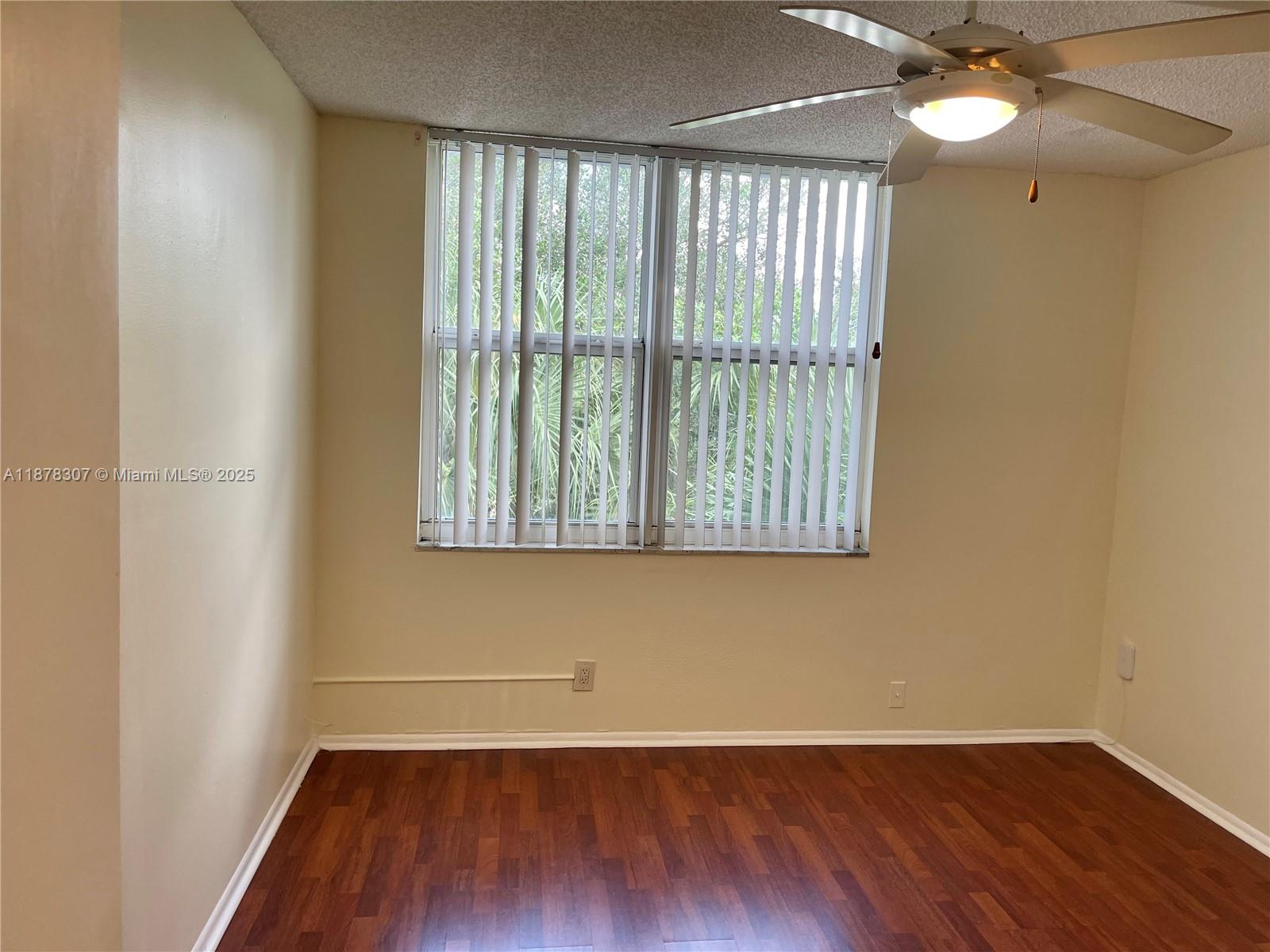 EVERGREEN EIGHT OF PINE I - Residential Lease