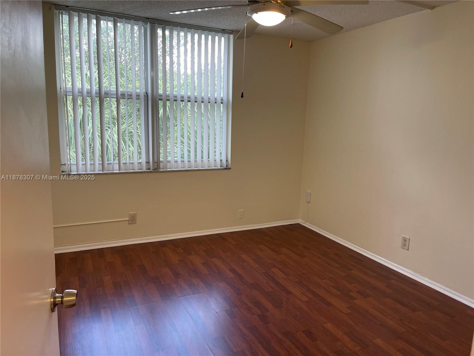EVERGREEN EIGHT OF PINE I - Residential Lease