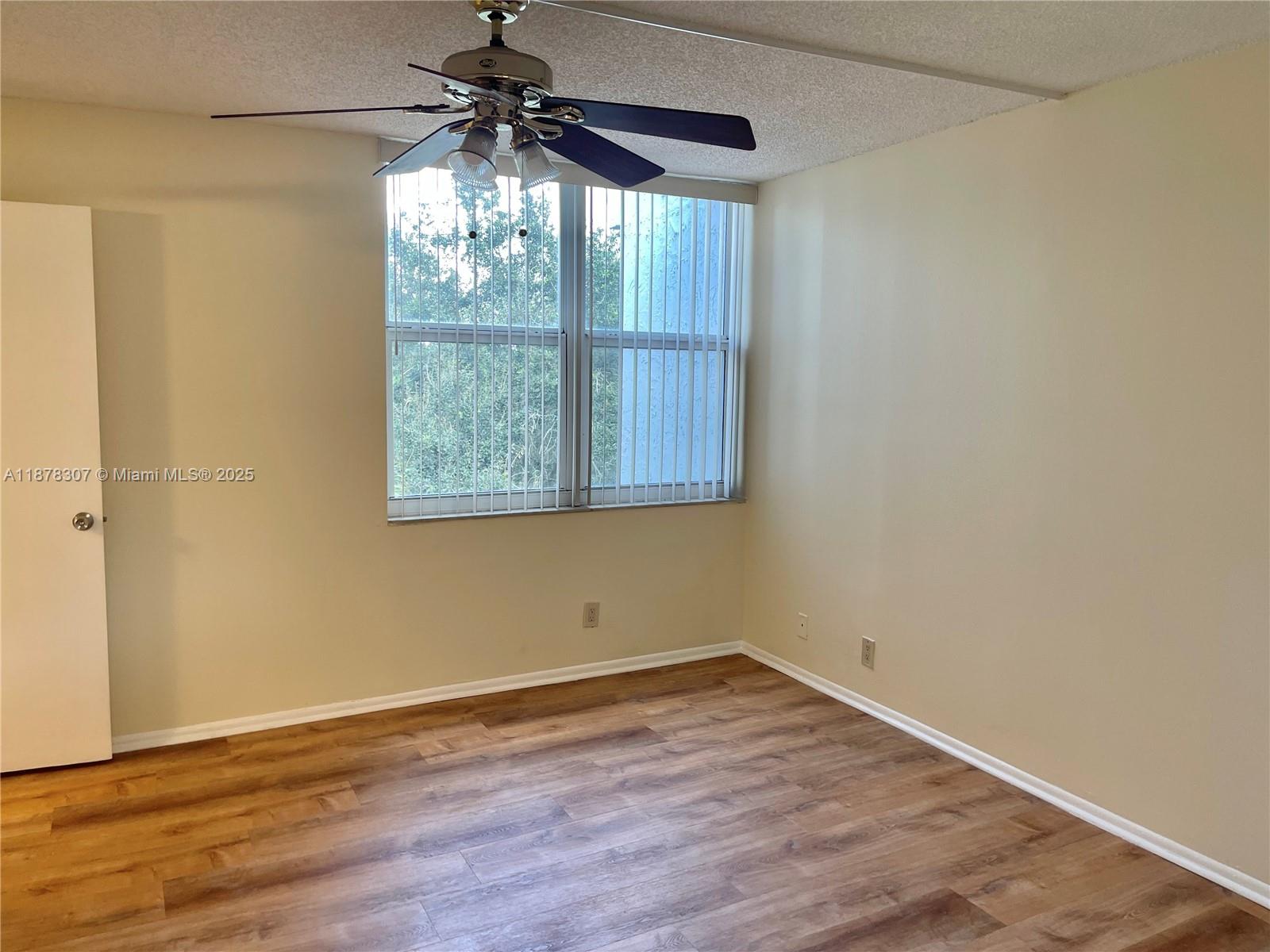 EVERGREEN EIGHT OF PINE I - Residential Lease