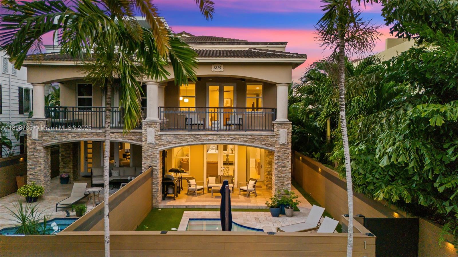 View photos, virtual tours, details... 1215 NE 1st St