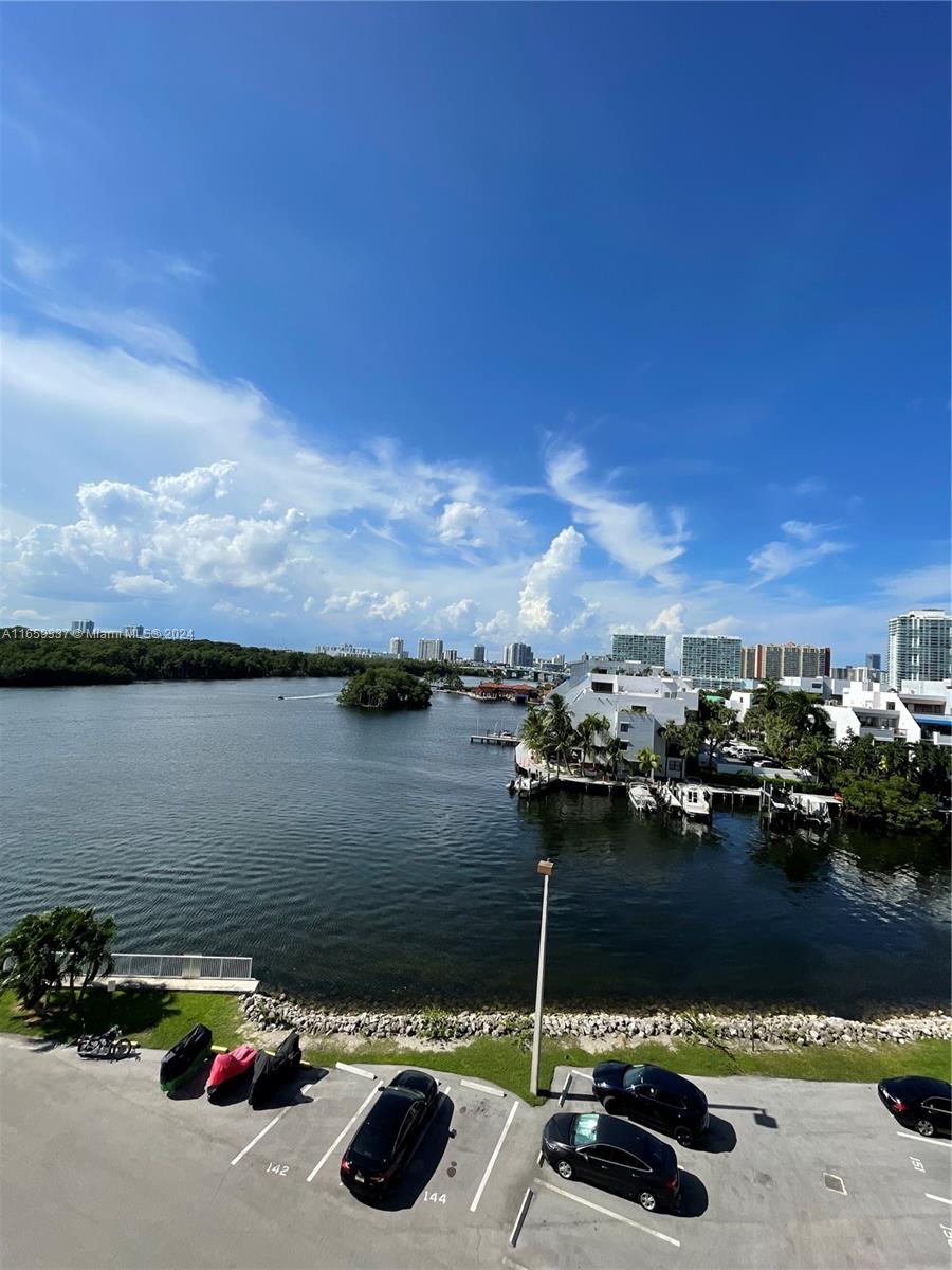 COASTAL TOWERS CONDO - Residential
