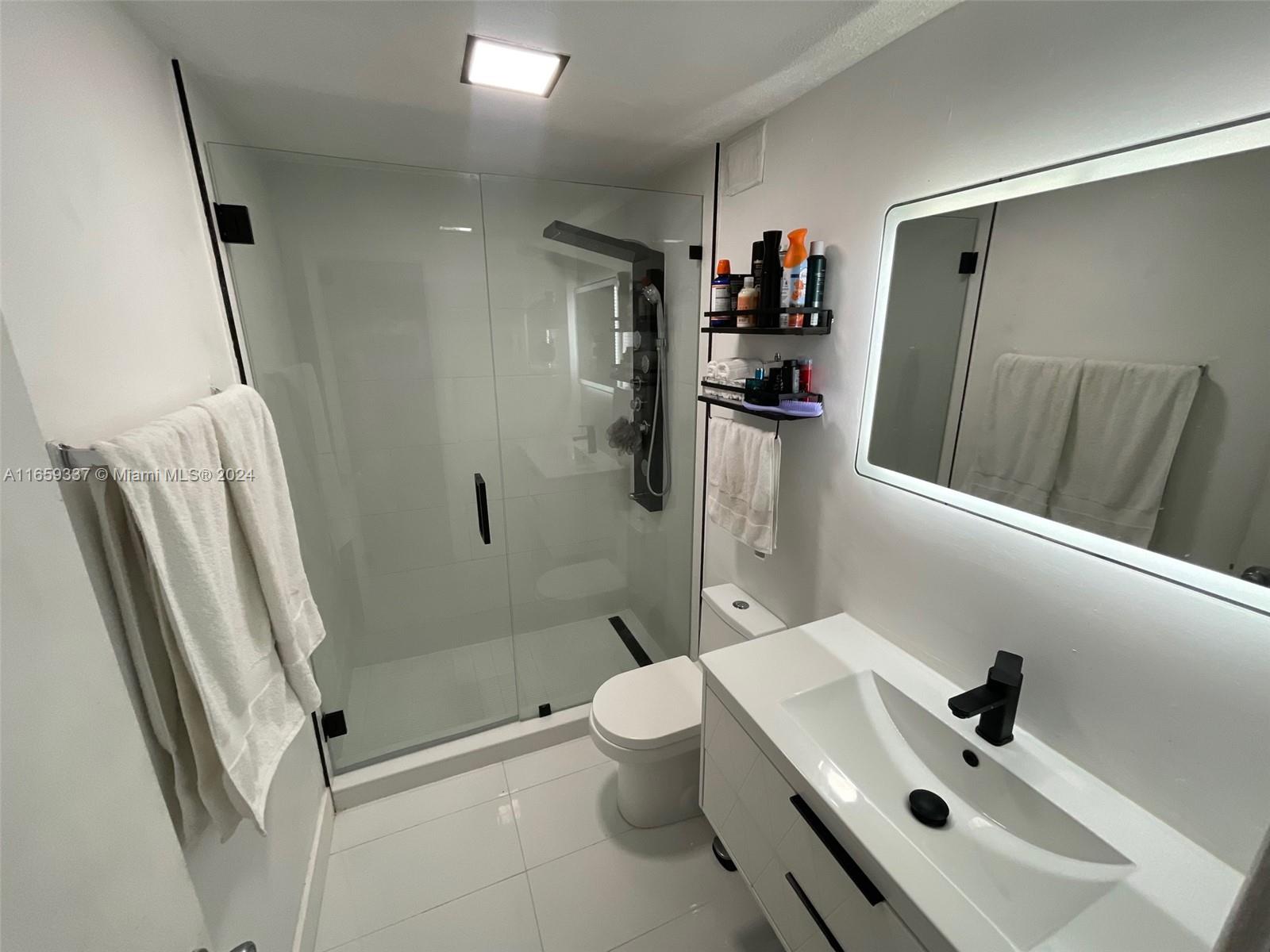 COASTAL TOWERS CONDO - Residential
