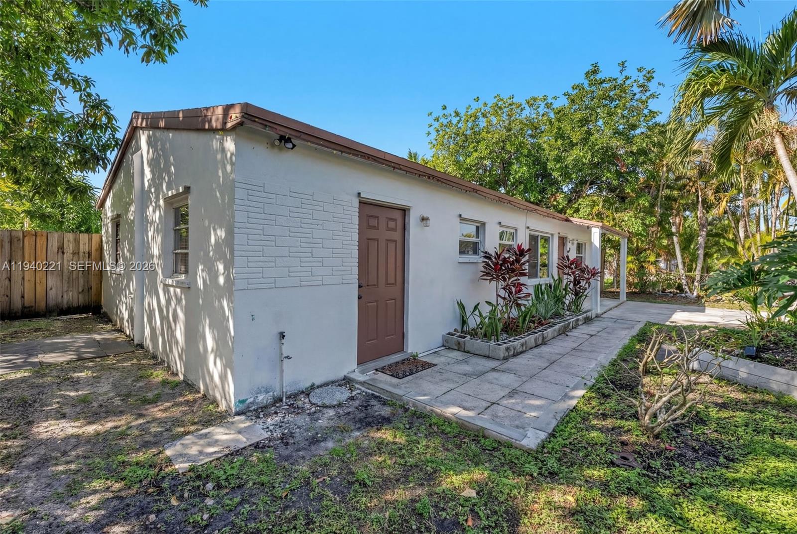 COLLIER ESTATES 2ND ADD - Residential