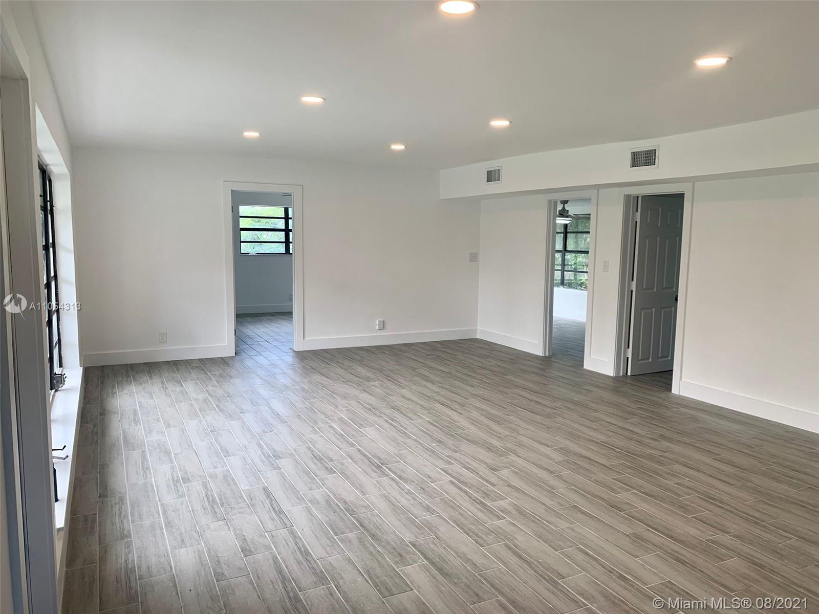 VILLA RICA IN PB14 P - Residential