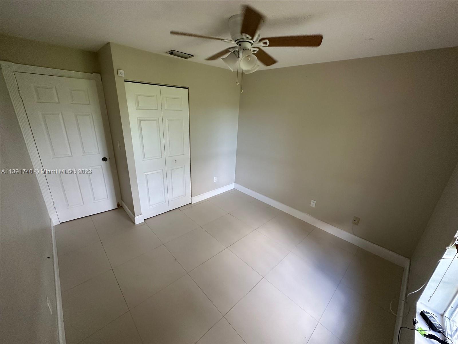 WINSTON PARK UNIT 8 - Residential Lease