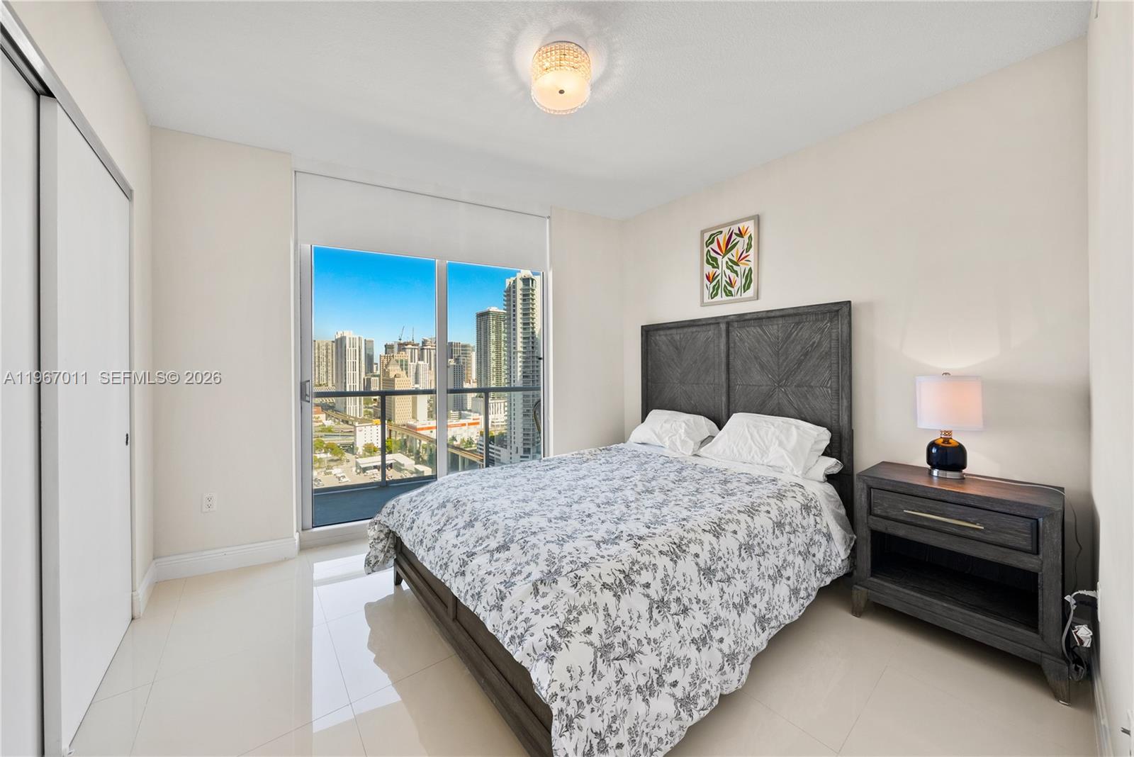 LATITUDE ON THE RIVER CON - Residential