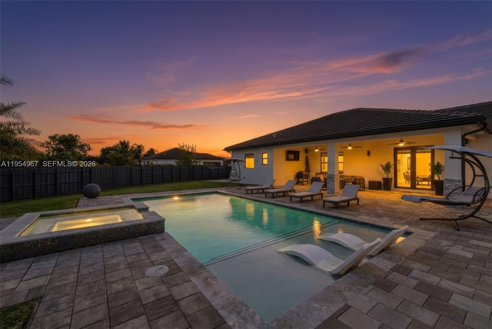 COSTA CALDA ESTATES - Residential