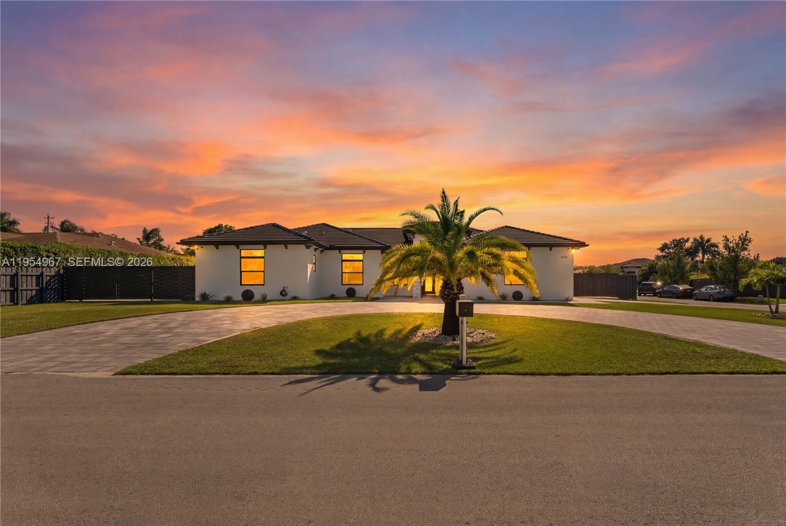 COSTA CALDA ESTATES - Residential