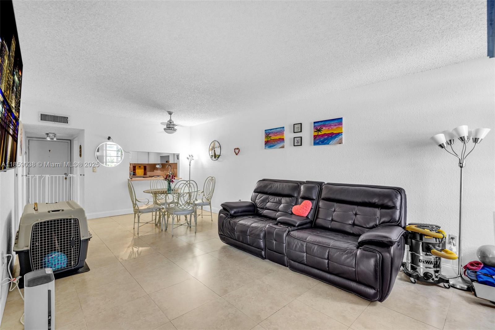 1900 W 68th St F302