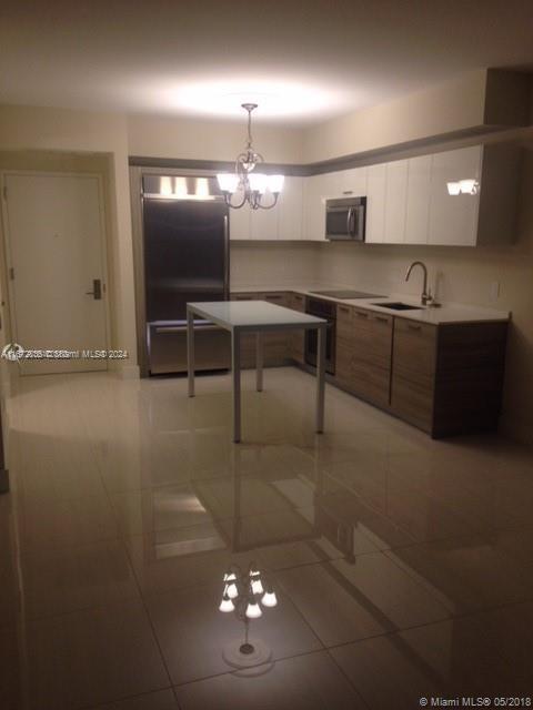 BRICKELLHOUSE CONDO - Residential Lease