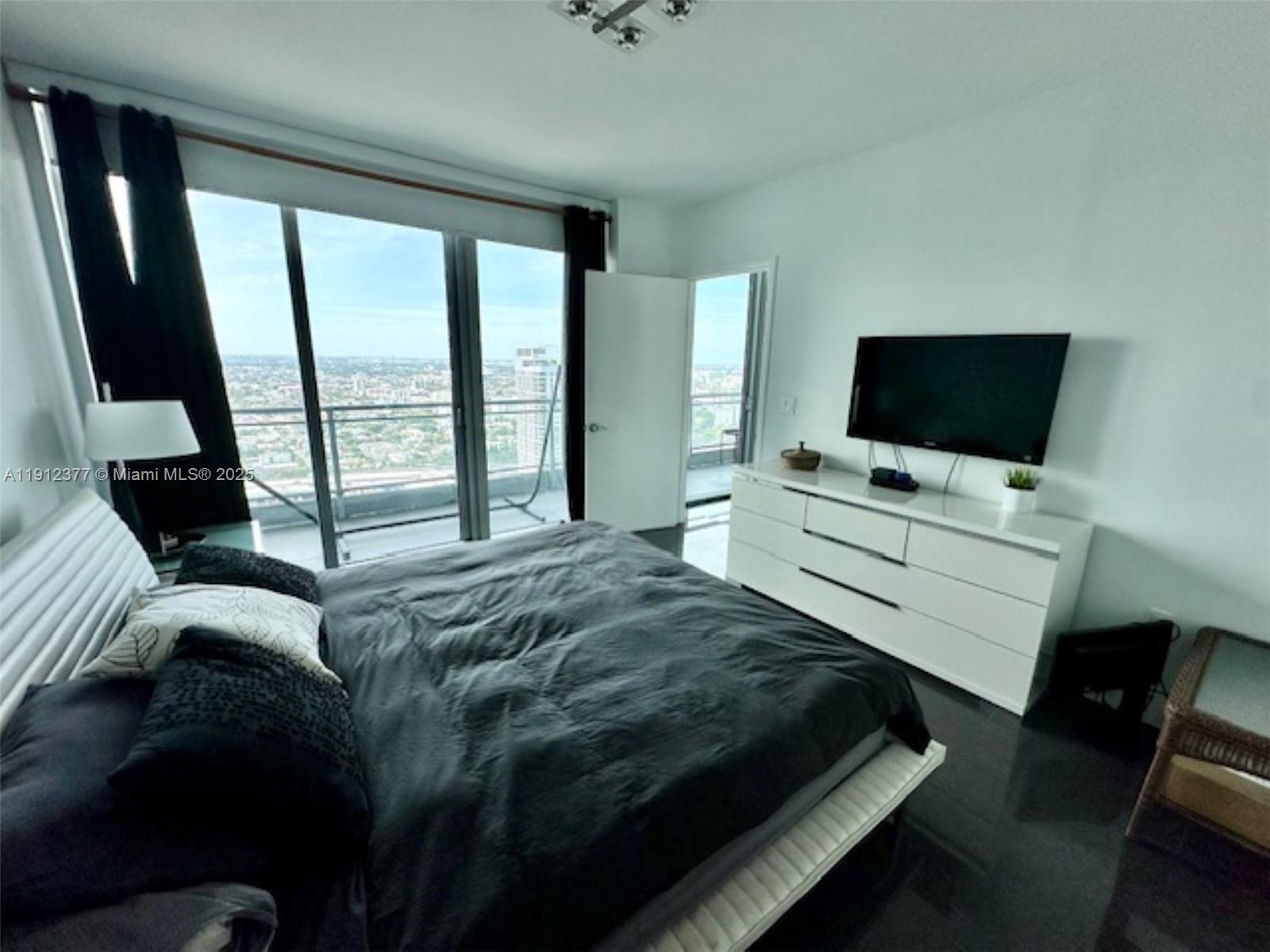 MINT CONDO - Residential Lease