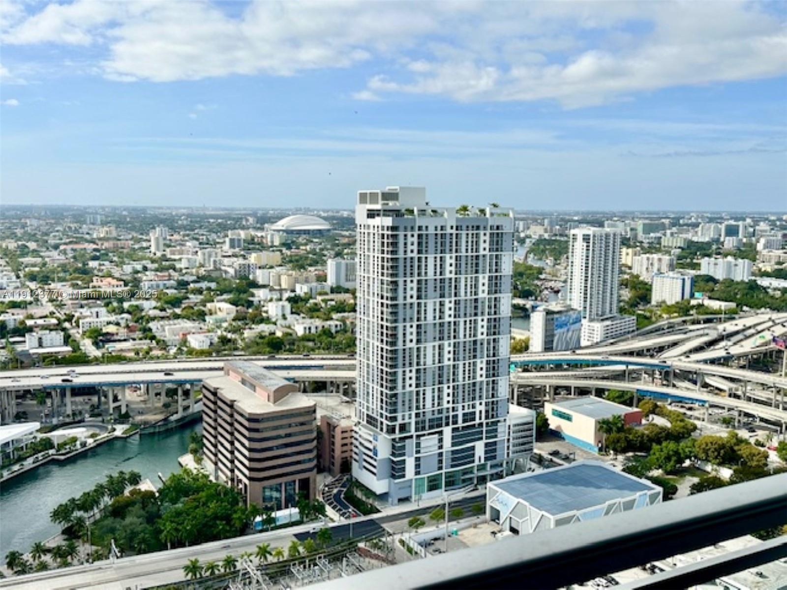 MINT CONDO - Residential Lease