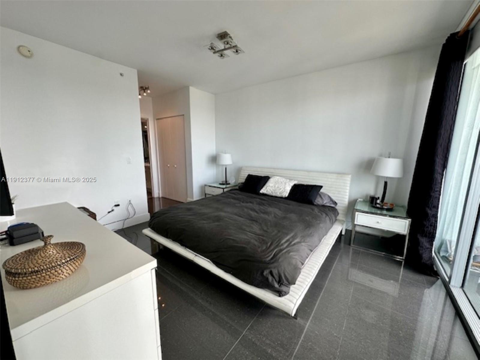 MINT CONDO - Residential Lease