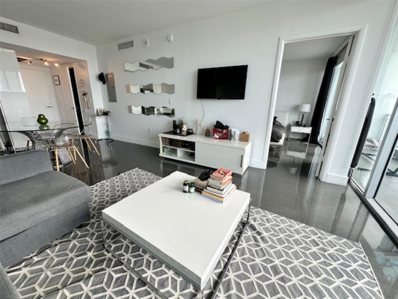 MINT CONDO - Residential Lease
