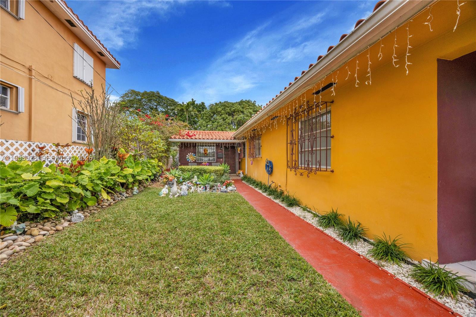 LAWRENCE EST LAND COS SUB - Residential Income