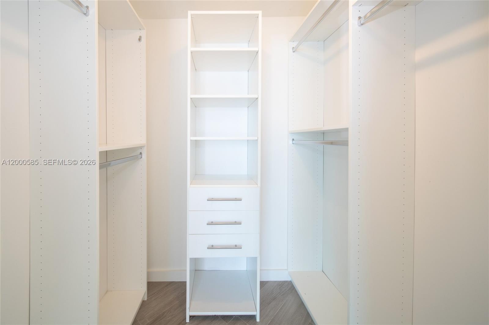 1100 MILLECENTO RESIDENCE - Residential Lease