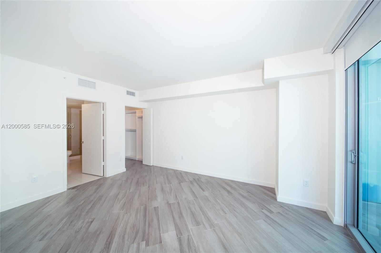 1100 MILLECENTO RESIDENCE - Residential Lease