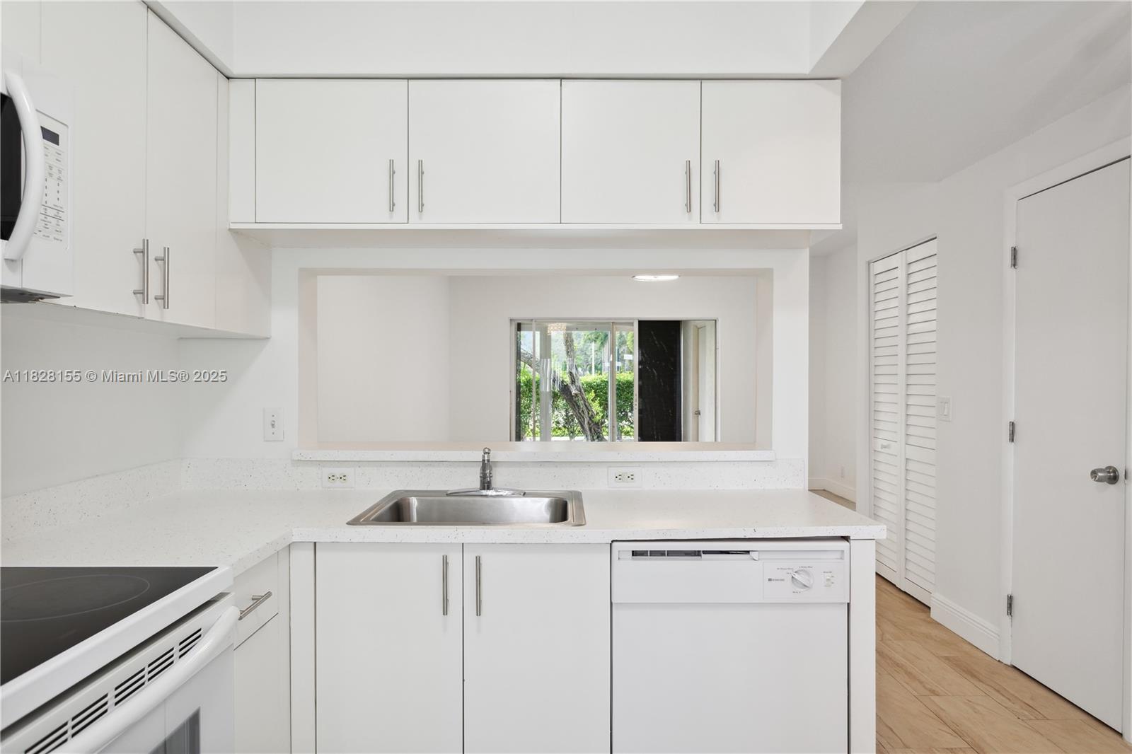 31 Whitehead Cir
